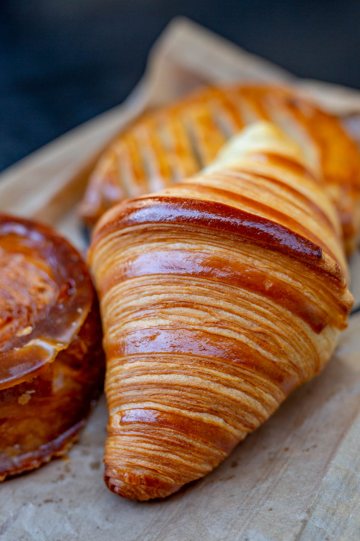 Carton Cheap Eats Paris