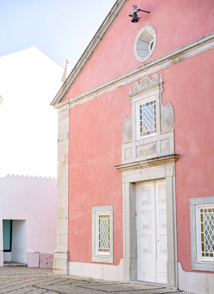 A Helpful Guide to Visiting Cascais, Portugal (+ Fun Things to Do)