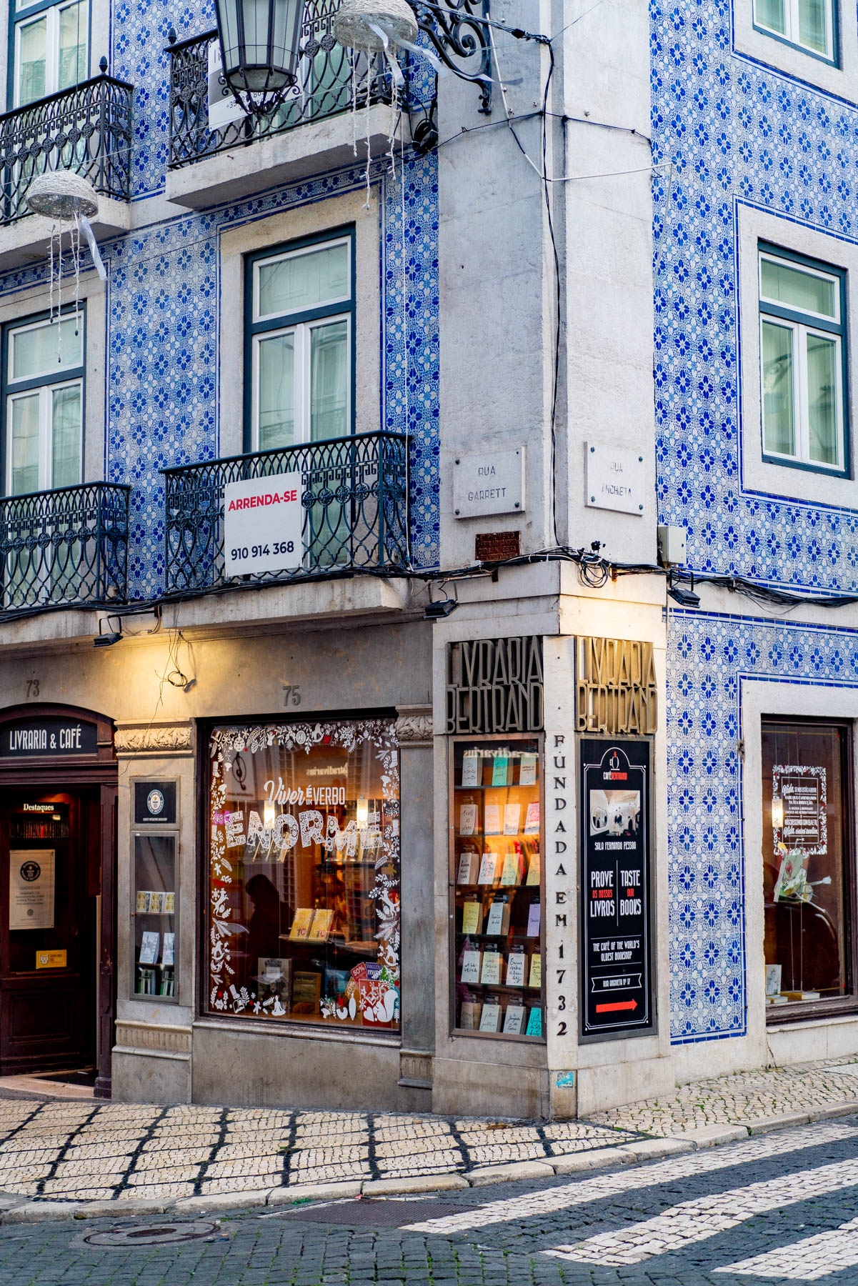 oldest bookstore in the world