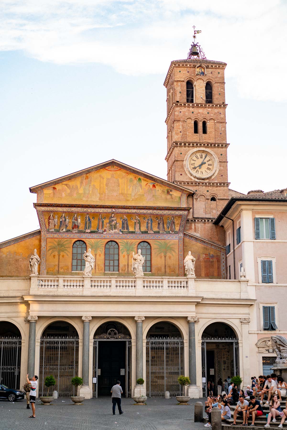 Santa Maria in Trastevere, most beautiful churches in Rome