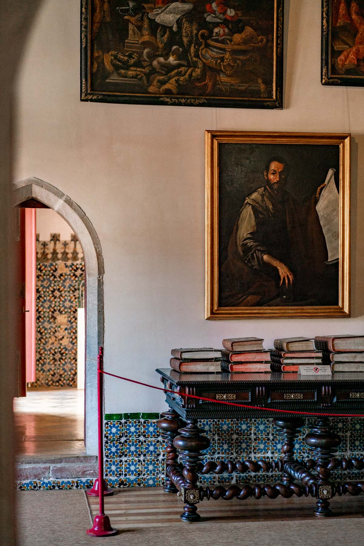 best things to do Sintra
Palace of Sintra (Palacio Nacional de Sintra)