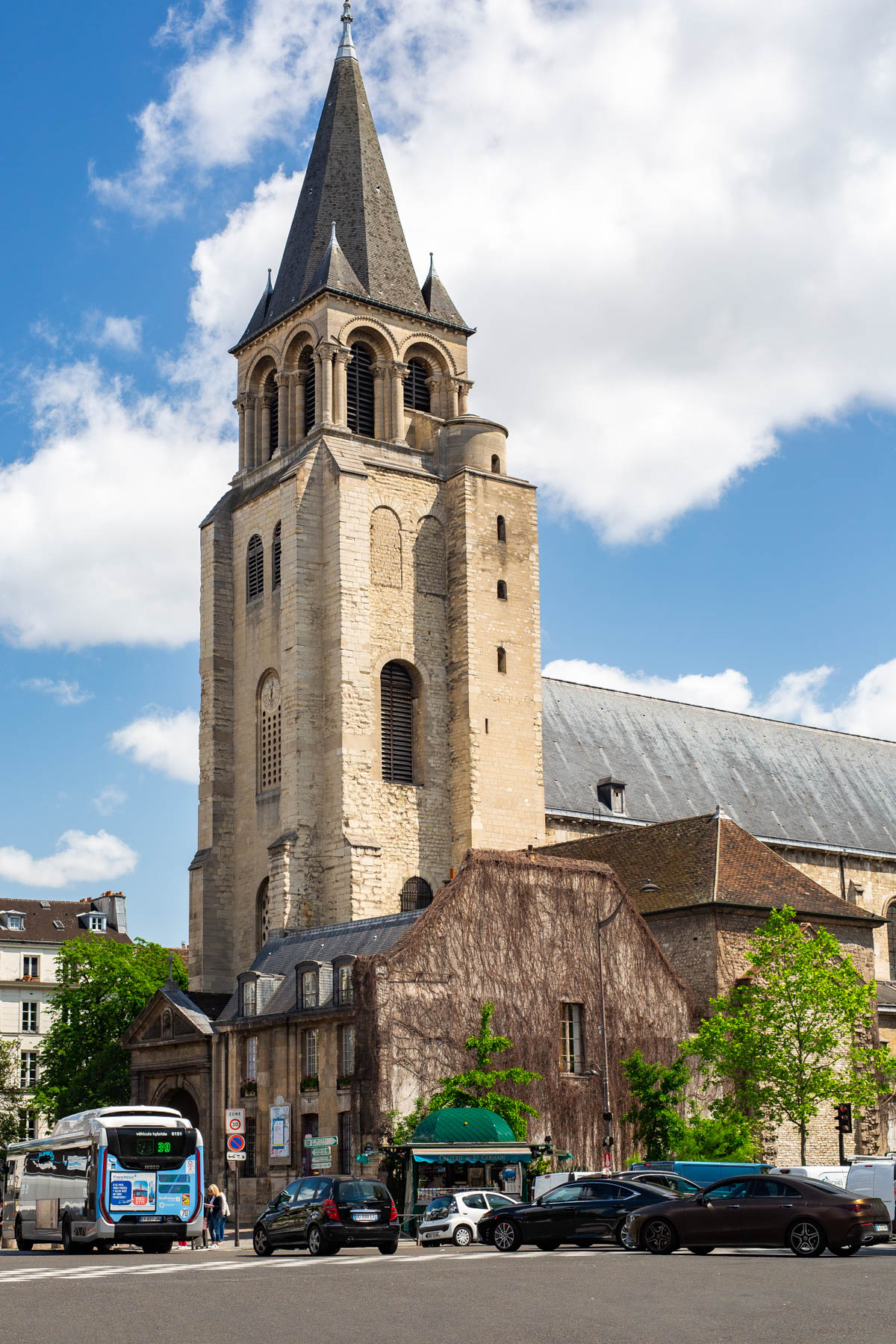 Église de Saint Germain des Prés Things to do in Saint Germain